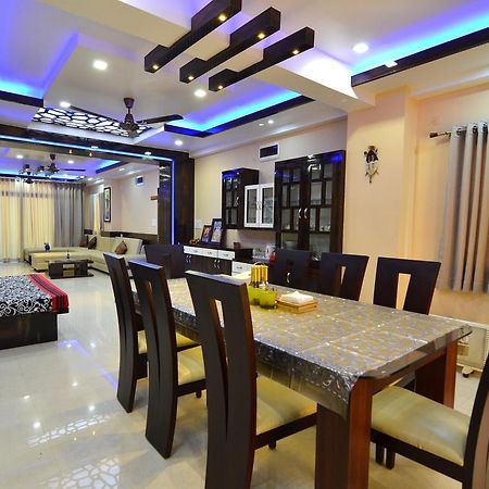 Tulip Residency Hotel Dibrugarh Buitenkant foto